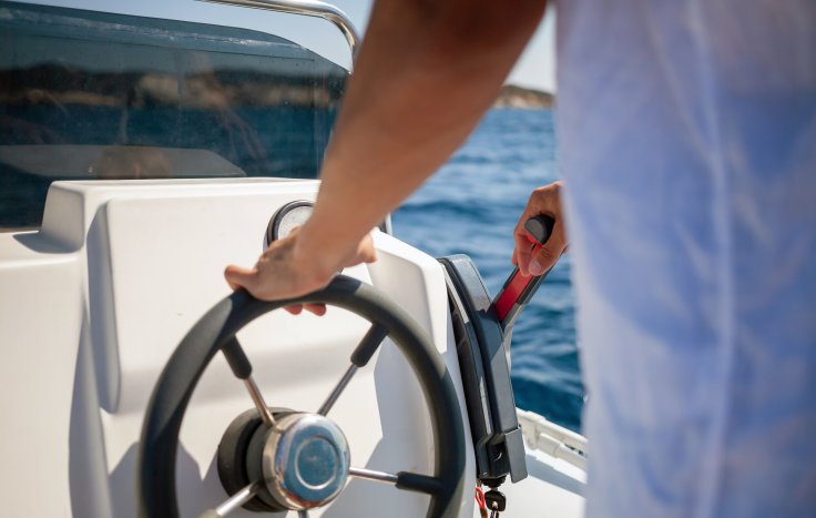 ¿Cómo empezar en la navegación recreativa (y navegar seguro)?