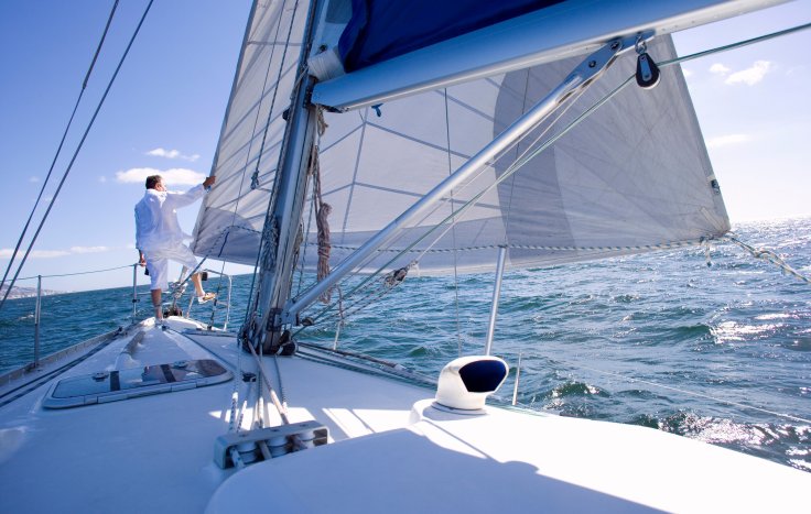 Diferencia entre el PER y el PNB para cursos nauticos