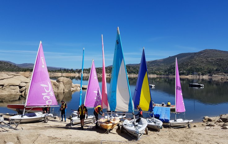 Campamento de vela para niños